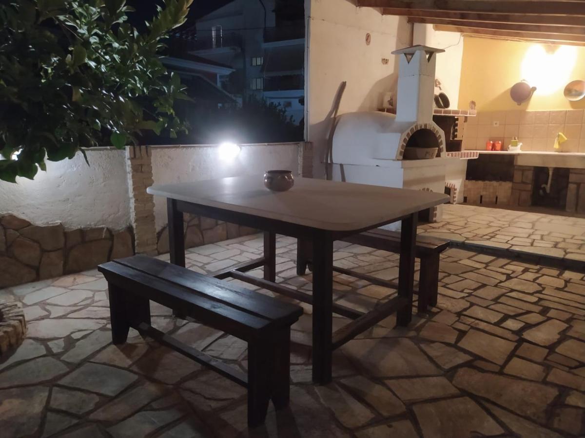 Villa Avli 帕尔加 外观 照片